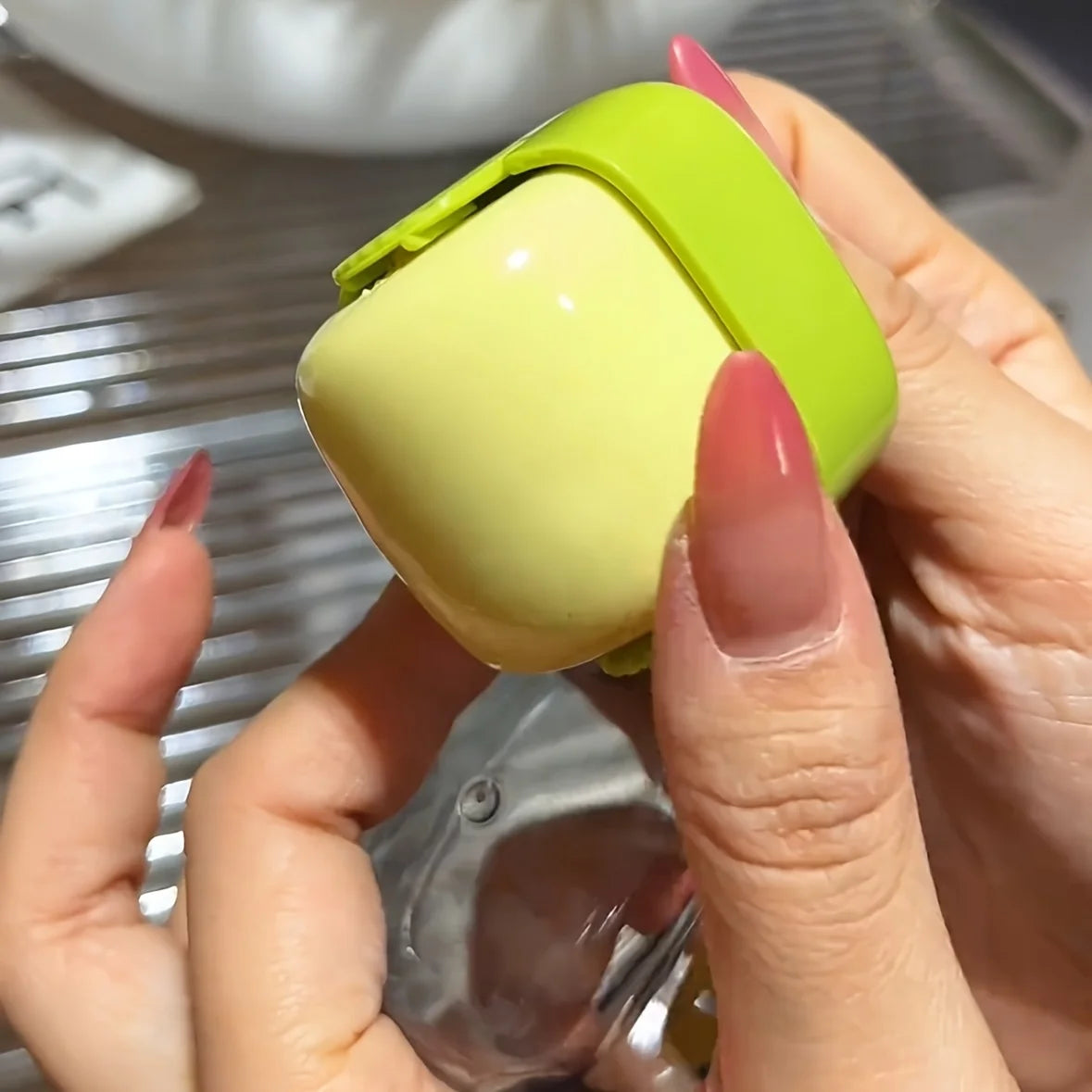 Reusable Pet Hair Remover Ball